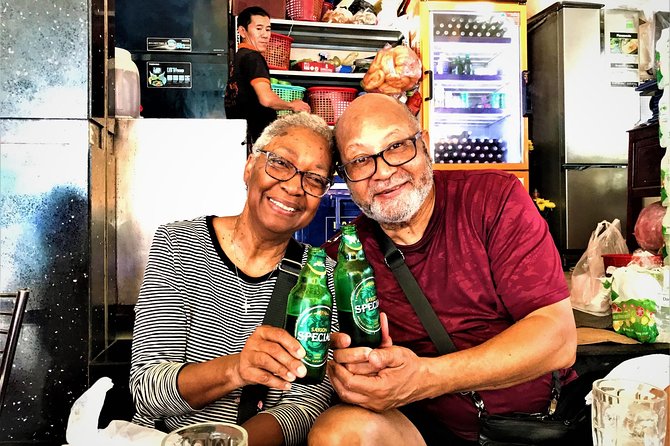 Ho Chi Minh city Street Food by scooter tour | female driver - Choosing the right food option