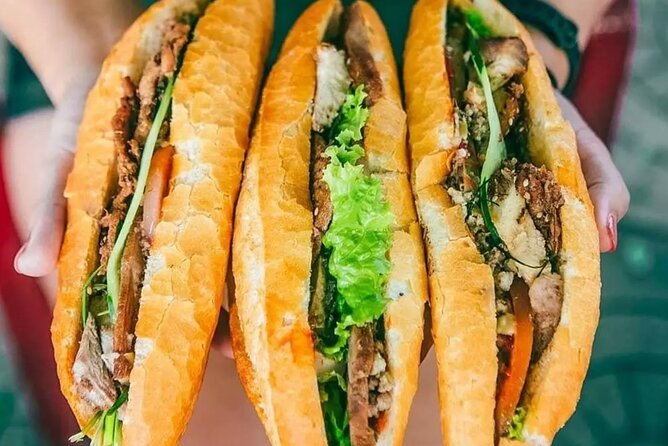 Ho Chi Minh City Street Food Tour & Sightseeing By Motorbike - Bánh mì in District 10
