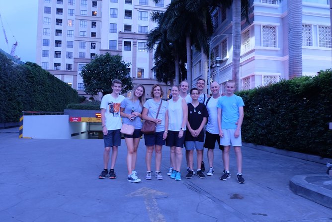 Ho Chi Minh City: Street Food Walking Tour with 12 Tastings - What the $30 Price Really Covers