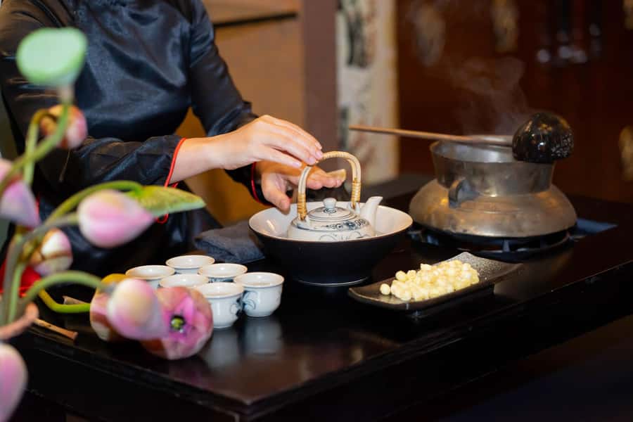 Ho Chi Minh City: Vietnamese Lotus Tea Culture Experience - The tea introduction: customs, ceremonies, and West Lake