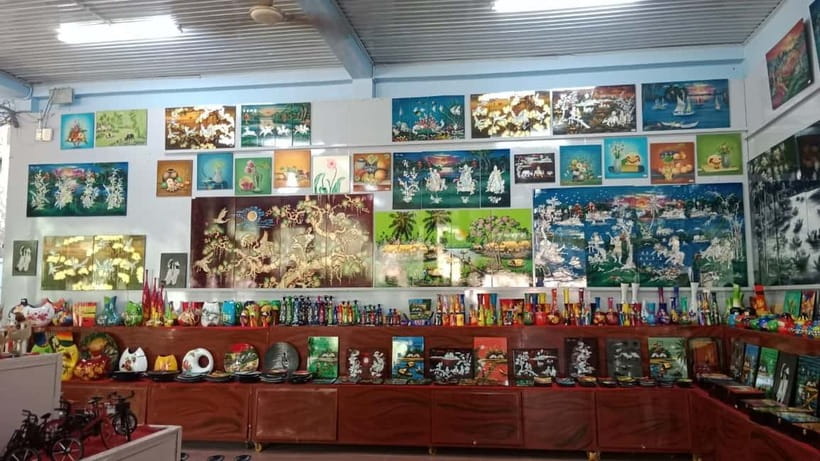 Ho Chi Minh: Cu Chi Tunnels and AK-47 Shooting- MAX 11people - Tapioca and pandanus tea