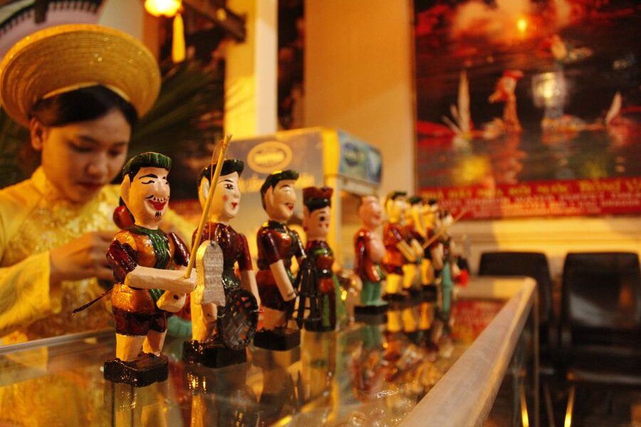 Ho Chi Minh: Evening Cultural Experience - Starting at 5:30 PM with central hotel pickup