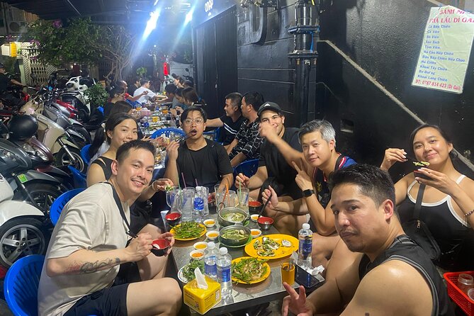 Ho Chi Minh Food Tour on Back of Motobike with Local Guide - Nguyen Thien Thuat Apartments and old Saigon atmosphere