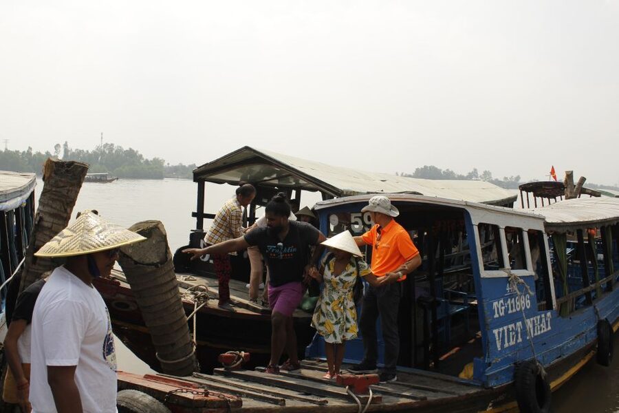 Ho Chi Minh: Full-Day Cu Chi Tunnels and Mekong Delta Tour - Vietnamese lunch after the tunnels