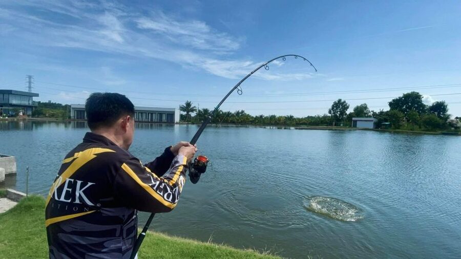 Ho Chi Minh: Giant Monster Fishing Day Tour - What the private package includes