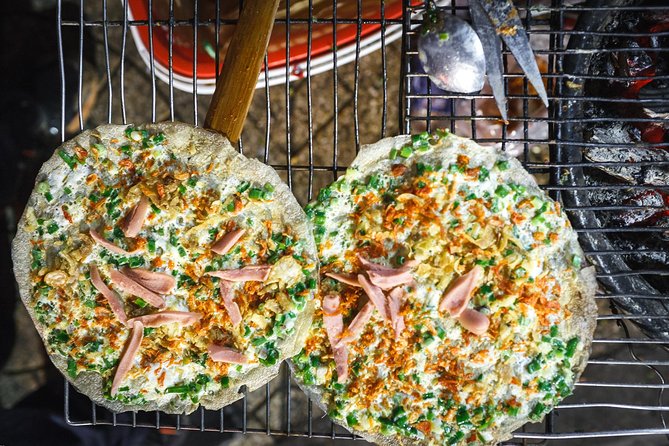 Ho Chi Minh Night Tour by Motorbikes with Female Rider | KissTour - What you may eat during the evening