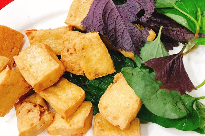 Ho Chi Minh Nightlife & Street Food Tour By Motorbike - Chợ Lớn brings Chinese-Vietnamese Saigon into view