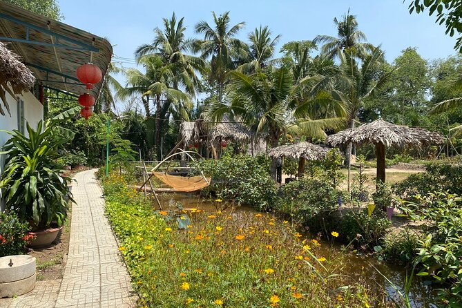 Ho Chi Minh: Southern Vietnam 4-Day Authentic Mekong Farm Trip - Guide quality and the private-tour advantage