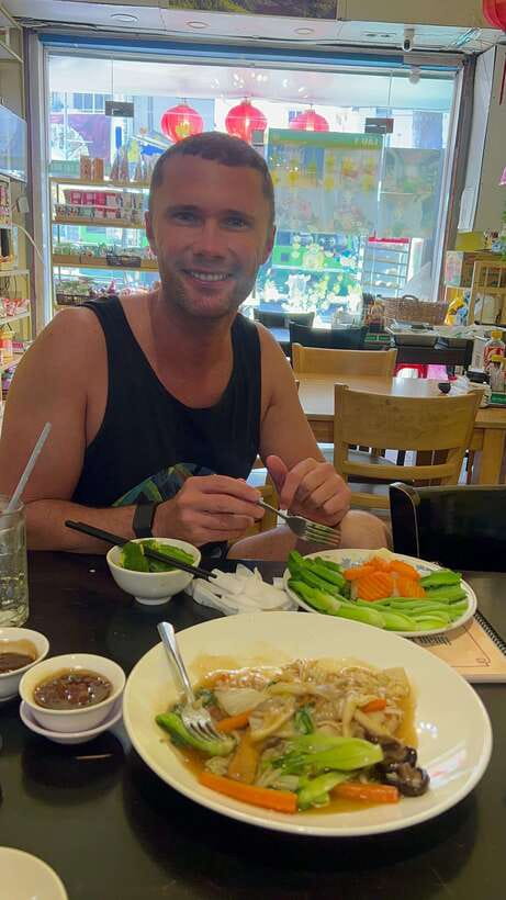 Ho Chi Minh Street Food Private Tour With Funny Guide - Why street food is the right introduction to Ho Chi Minh City