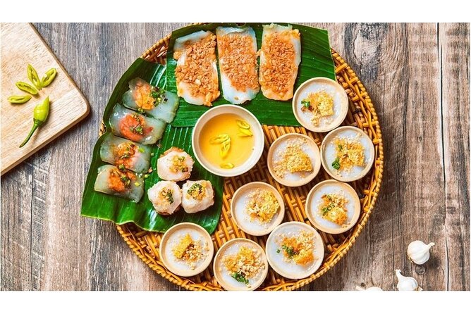 Ho Chi Minh Street Food Tour and Vietnamese Coffee - Com tam, Saigon’s broken rice plate