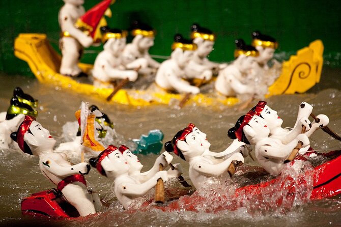 Ho Chi Minh : Water Puppet Show - Dragons, lions, phoenixes, and the festival mood
