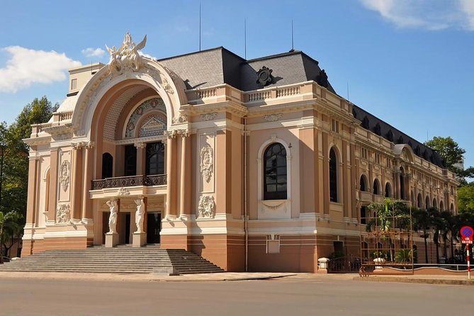 Individual Saigon city tour as a private tour - Notre Dame Cathedral and the Central Post Office