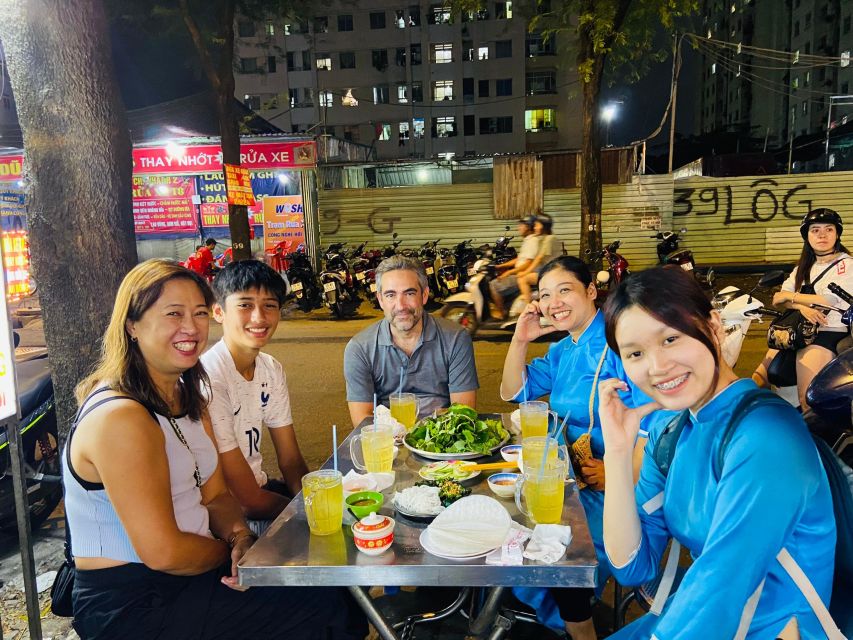 KISSTOUR| Saigon By Night & Street Food Tour on Motorbike - Why Saigon Is Best Seen From a Scooter at Night