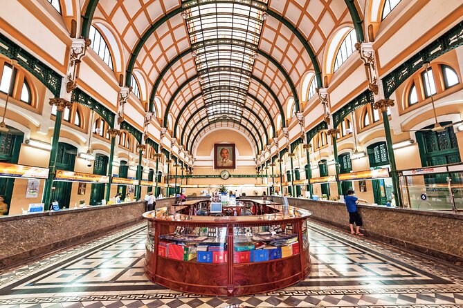 Layover Tour in Ho Chi Minh - Ben Thanh Market and the optional sky deck