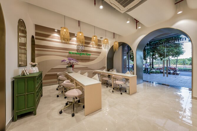 Luxury Facial in a Tranquil & Private Spa - Staff, communication, and the private format