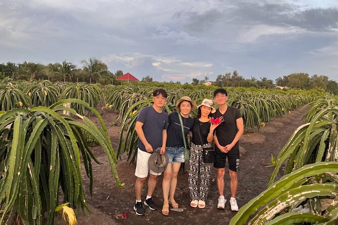 Mekong 2D1N SMALL GROUP Stay at Family Homestay WITH BBQ DINNER - BBQ dinner beside the campfire
