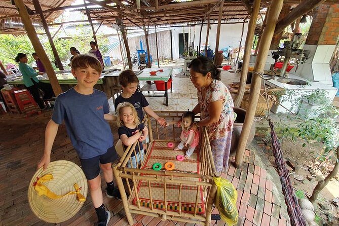 Mekong Delta 1 Day Tour - Food, fruit, and folk music on Unicorn Islet