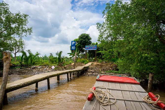 Mekong Delta 2-Day Tour: Floating Markets & Cultural Exploration - Coconut Sweets, Folk Music, and Tan Phong Island
