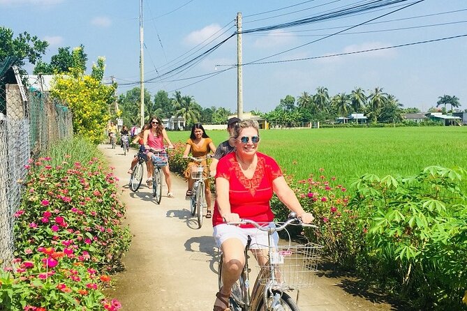 Mekong Delta Homestay 2-Day at Family Tiny Garden - Small Group - Barbecue dinner, karaoke, and a night in the garden