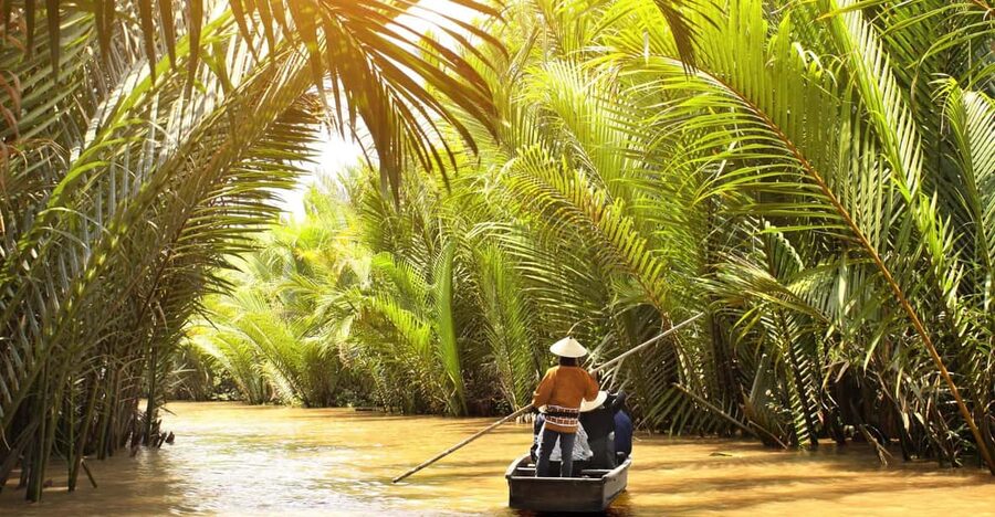 MeKong Delta Tour 1 Day - Coconut candy, handicrafts, and the sales stops