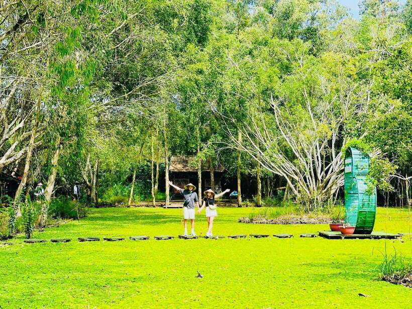 Nature reservation and Floating Market - The one-hour ride to Lung Ngoc Hoang