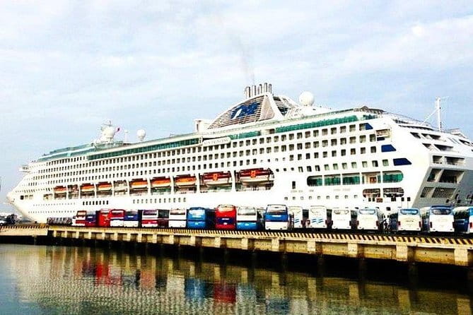 Phu My Port: Bestseller Top Site Saigon Trip/Cu Chi Tunnel - Saigon’s historic center in one focused day