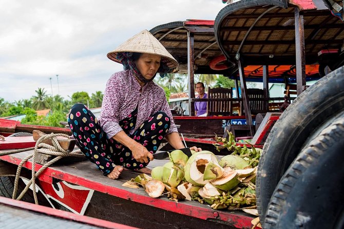 Private 2-Day Tour: Ho Chi Minh City to Cambodia by Mekong River - From Ho Chi Minh City to Cai Be by private car