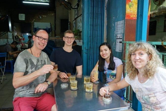 Private China Town Walking Tour in Ho Chi Minh City - Ong Bon Pagoda and the God of the Sky