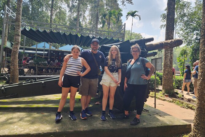 Private Cu Chi Tunnels Half Day Tour - Guides and the quality of the day