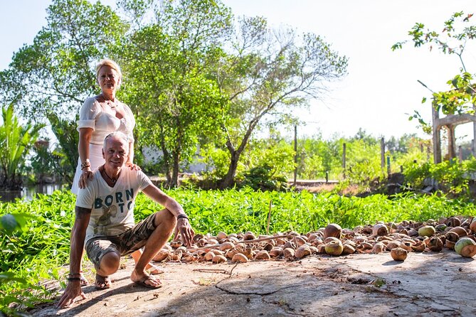 Private ecotour in Can Tho: floating market-nature reserved - More than an hour on the small canals