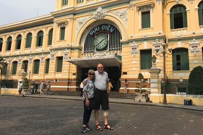 Private Ho Chi Minh City Tour from Port & Vietnamese Egg Coffee - Independence Palace and the story of 1975