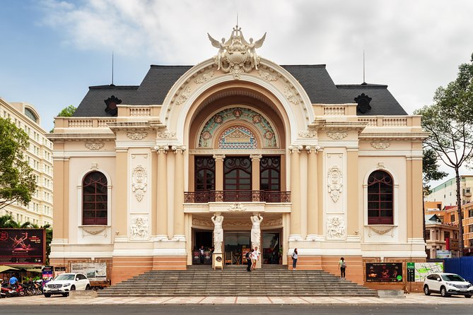 Private Ho Chi Minh City Tour - Shore Excursions - Two serious hours at the War Remnants Museum