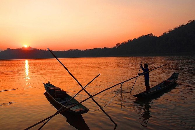 PRIVATE Luxury Sunset Mekong Afternoon trip from HCM city - Coconut candy village and the taste of Ben Tre