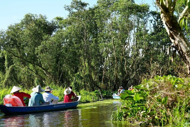 Private Luxury Tour Mekong Delta 1 day - Vinh Trang Pagoda after lunch
