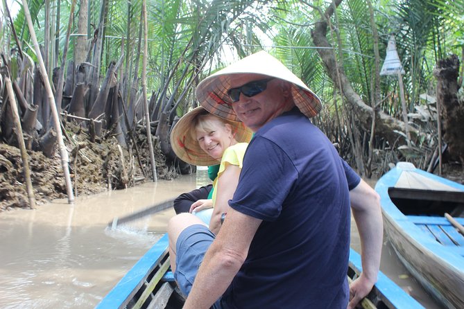 Private Mekong Delta 1 day - Rowing through shady palm canals