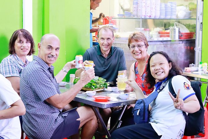 Private Street Food Evening Walking Tour in Ho Chi Minh City - Walking the barbecue seafood streets