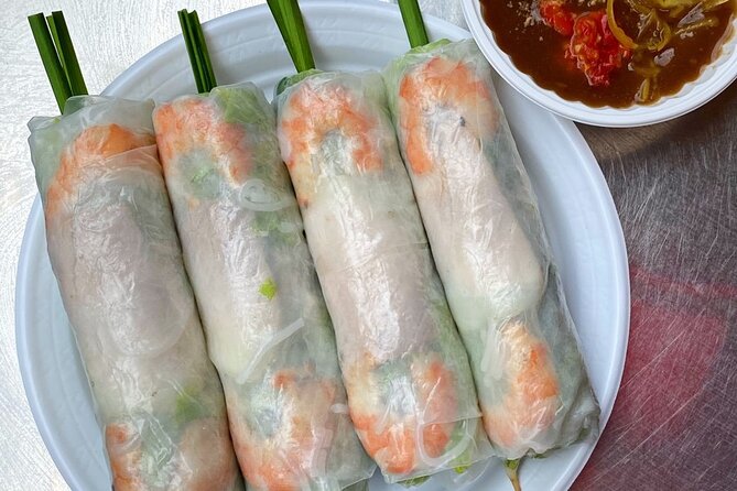 Private Street Food Tour by Motorbike in Ho Chi Minh City - Why this food tour works so well on a first evening