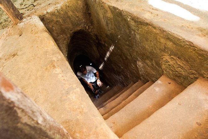 PRIVATE The Tunnels Of Cu Chi Half day tour - The film that frames the visit