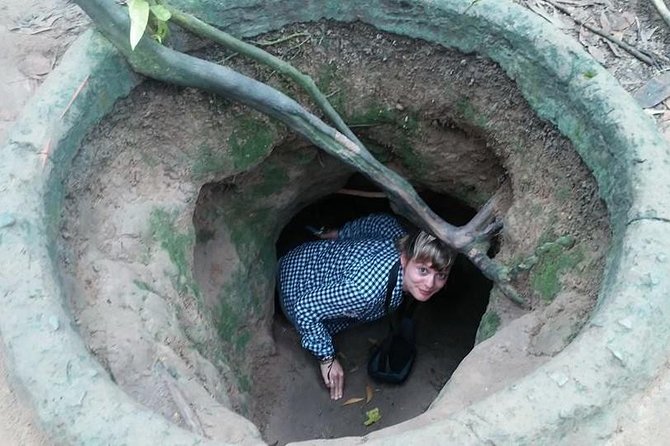 Private Tour: Best of Cu Chi Tunnels and Mekong Delta - Full Day - Entering the Cu Chi Tunnels at 8:30 am