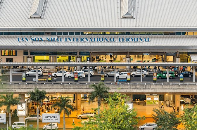Private transfer Tan Son Nhat Airport (SGN) - Hotels In City - Leaving Ho Chi Minh City without last-minute stress