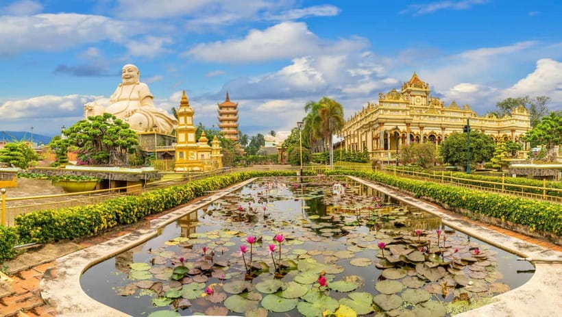 Private Vinh Trang Pagoda & Mekong Delta from Ho Chi Minh - From Ho Chi Minh City to a quieter southern Vietnam