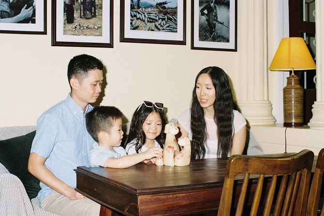 Professional Photo Services in Ho Chi Minh City & Vietnam - Posing Help Makes a Real Difference
