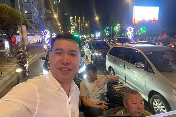 Saigon After Dark Foodie Tour by Army Open Air Jeep 4 Hours - The Thich Quang Duc Monument