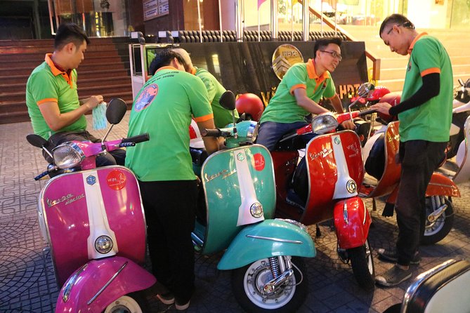 Saigon After Dark Vespa Street Food Tour + Live Music 4 hours - Who should book this evening?