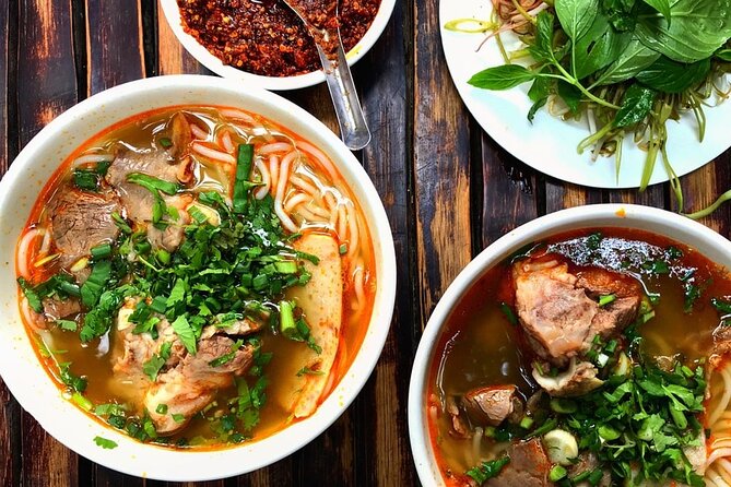 Saigon After Dark With Seafood, Beer & Live Music Bar - The Thich Quang Duc Monument