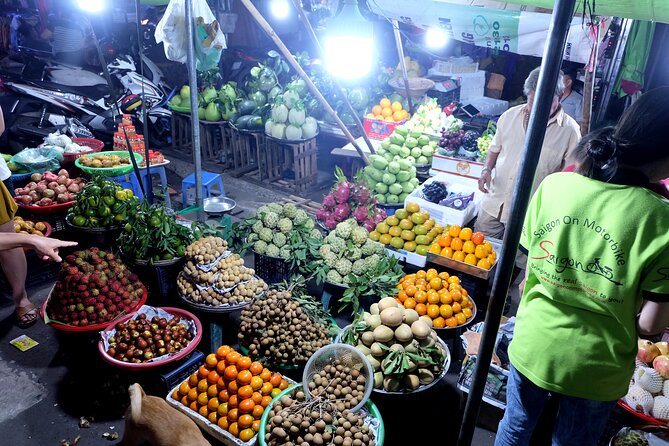 Saigon at Night Walking Street Food Tour - Why Saigon after dark changes the experience