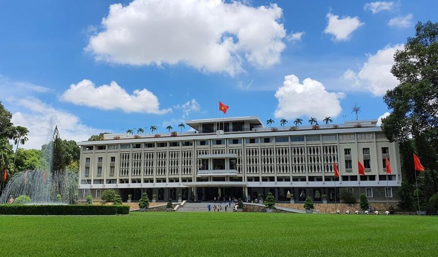 Saigon City Tour From Phu My Port By Private Car - What the $161 price covers