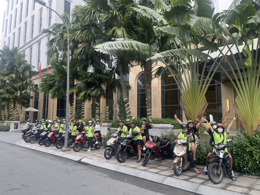 Saigon: Day-Night Sights & Local Food Tour l Female Option - District 4, the smallest district