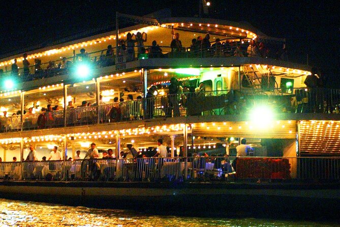 Saigon Evening: Water Puppet Show & Dinner Cruise Experience - Pickup, guides, and the value of a fixed schedule