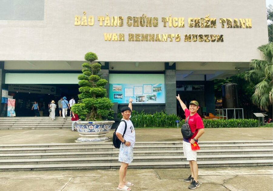 Saigon History & Cu Chi Tunnels with War Museum 1-Day Tour - Handicrafts, documentary film, and the first look at Cu Chi